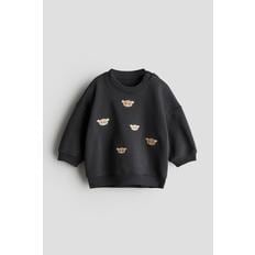 디자인 스웨트셔츠 다크 그레이/곰 1274053003