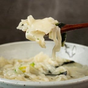 간편하게 끓여먹는 멸치 칼제비 400g /스프2개 동봉