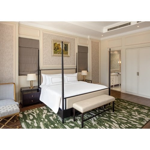 https://media.eoding.com/media/travelagent/1722/imagecontent/%EB%A9%9C%EA%B9%9C%20_OneBedroomVillaLakeview_Bedroom2.jpg