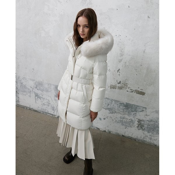 [시흥점] 여성 슬림 웨이스트 폭스퍼 구스점퍼 (ER4TD504)