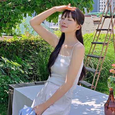 핫핑 [부유방커버] 이건꼭소장해 쫀쫀골지 스판 슬리브리스 일자 끈나시 P000CMUA1
