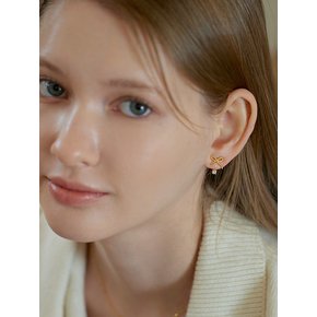 [진주귀걸이 2종 증정] Dot ribbon two-way earring (Silver/Gold)