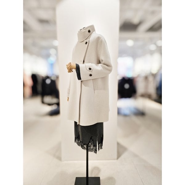 [파주점] [더아이잗컬렉션]울 캐시미어 하이넥 미들 코트 CRBA0CTL81