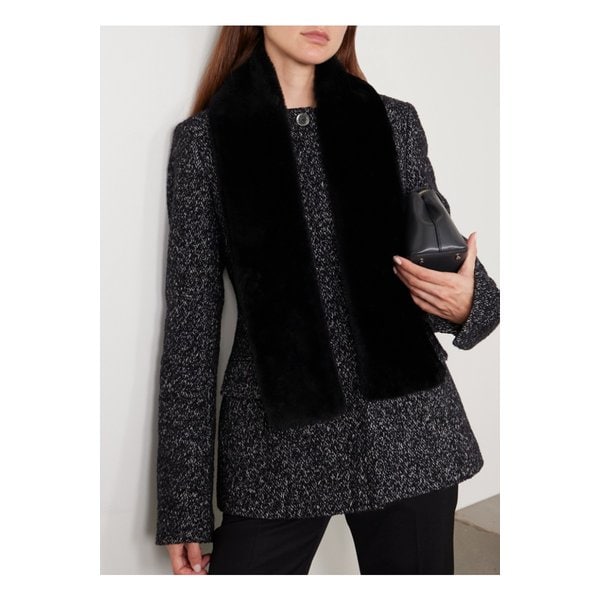 턱시도 시어링 스카프 블랙 46376663162874197