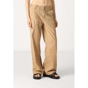 5058320 American Eagle PARACHUTE PANT - Trousers beige