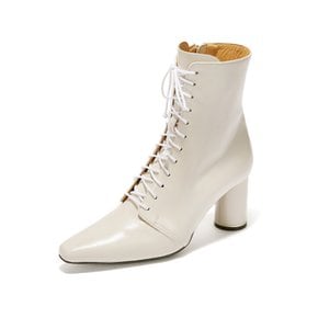 Glossy Lace-Up Boots_Vanilla