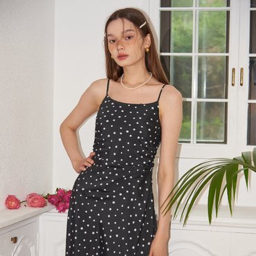 살롱드욘 Waist Shirring Slip Dress Black