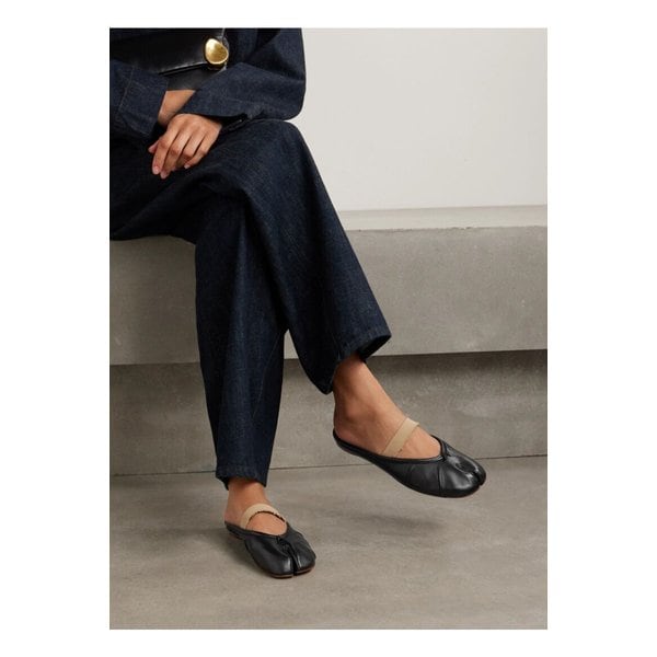 타비 프레이 스플릿 토 가죽 발레리나 플랫 블랙 46376663162859904