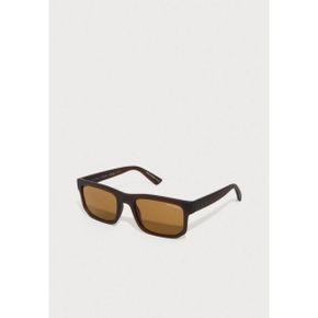 Armani Exchange 아르마니 익스체인지 선글라스 - 무광 서리빛 갈색/청동색 8076069