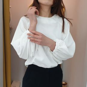 새틴 퍼프 결혼식 하객룩 블라우스 40대 50대 중년 빅사이즈 화이트 흰색 긴팔 .._P356714366