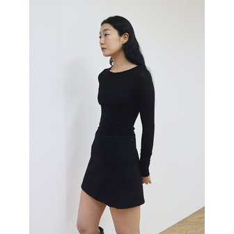 미들로 Wool Tencel Slim Fit Top Black