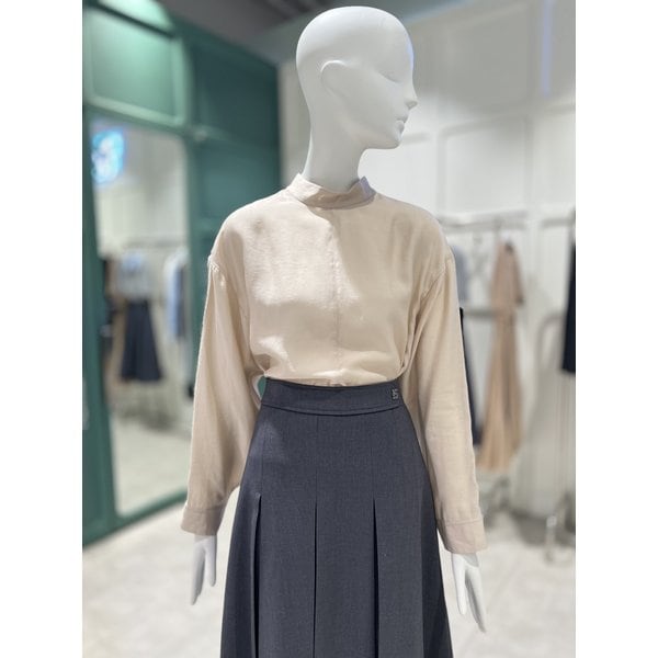확대된 대표 .