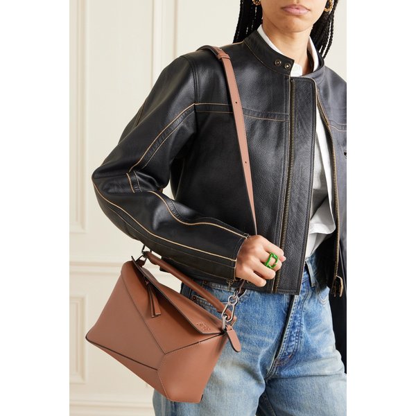 퍼즐 엣지 스몰 텍스처 가죽 숄더 백 탠 브라운 1647597321523051