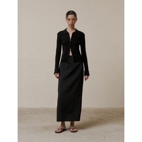 H-LINE BACK SLIT LONG SKIRT (BLACK)