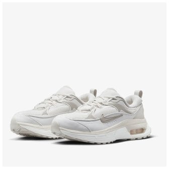 나이키 W AIR MAX BLISS FD1453-030