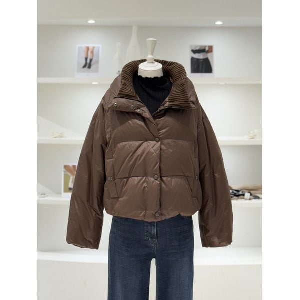 [여주점] 여성 니트넥 루즈핏 다운 숏점퍼 (L254PSG037)