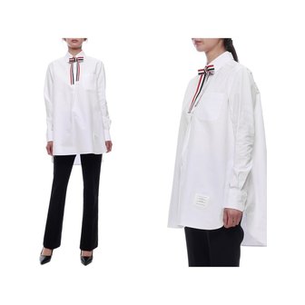 톰브라운 25SS 여성 보우 타이 블루종 셔츠 (FLL139A 06496 100 25S)