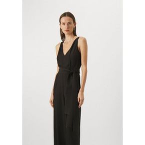 4433332 IVY OAK PATRICIA - Jumpsuit black