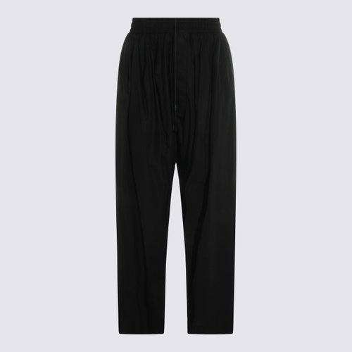 비비안 웨스트우드 남성 바지 FW26 2F01001MW009QN401