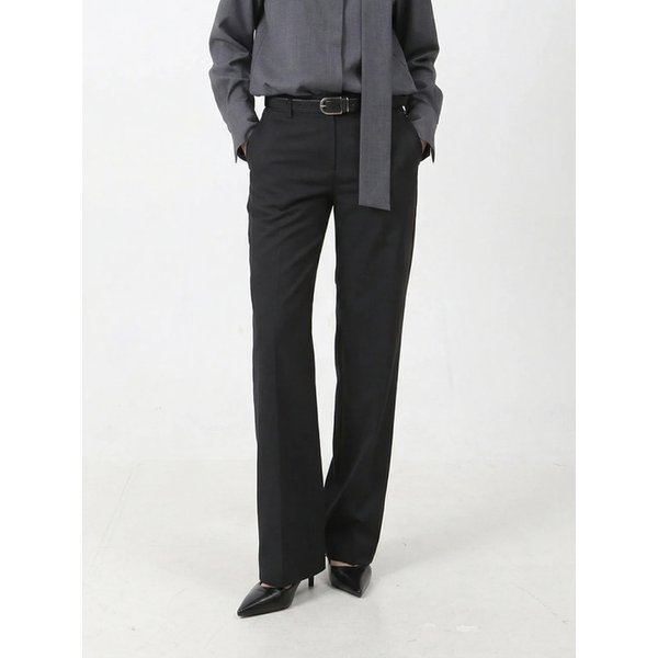 Straight fit trousers