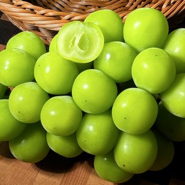 백수네상회 18-20brix 슈가 샤인머스캣 1.2kg/2수