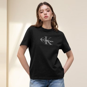 Calvin Klein Jeans 여성 모노그램 로고 반팔티셔츠(47B865G)