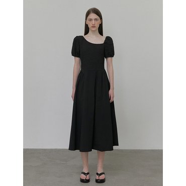 에트몽 Texture Shirring Dress, Black