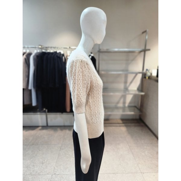 [여주점] [나이스클랍] 케이블 라쿤 니트 풀오버 A244PWK935