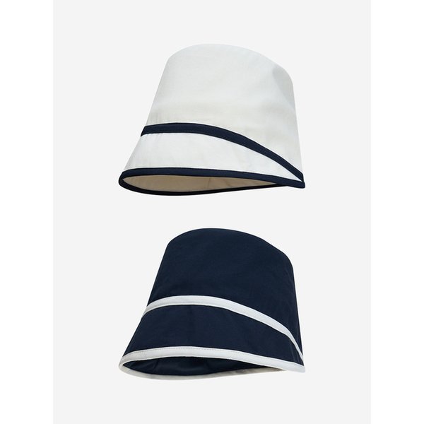 Contrast Line Moon Bucket Hat (2 Colors)