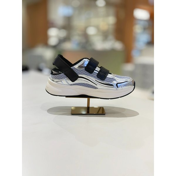 [시흥점] 플라워 스트랩 샌들 스니커즈 (실버) DW4DM26006SVX