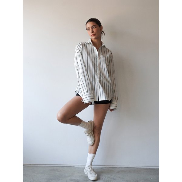 CLASSIC WHITE STRIPED SHIRT