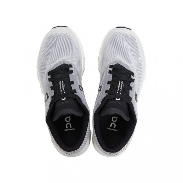 [부산점] 러닝 클라우드 6 푸시 여성 러닝화 3WF10040522