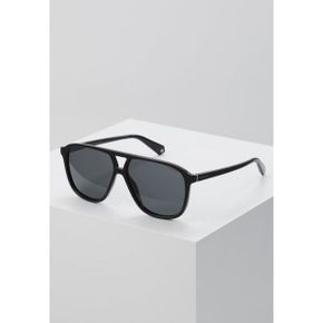 4573193 Polaroid Sunglasses - black