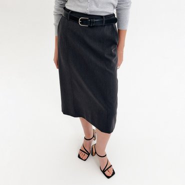 룩캐스트 얼루어링 에이치라인 미디 스커트_차콜 / ALLURING H LINE MIDI SKIRT_CHARCOAL