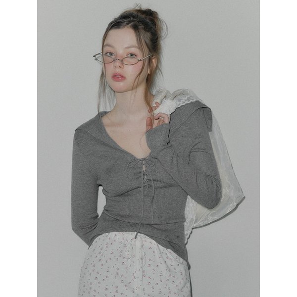 폰티 세일러 카라 스트랩 긴팔 니트