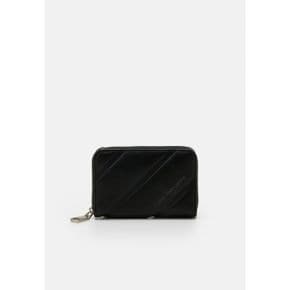 4389405 Calvin Klein QUILTED MED ZIP AROUND - Wallet black 73184632