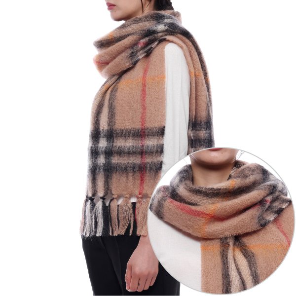 [부산점] 25FW 여성 체크 모헤어 울 머플러 (8112967 SAND W 25F)