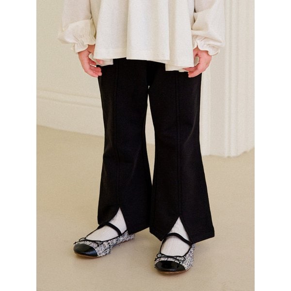 러블리리본트임부츠컷팬츠