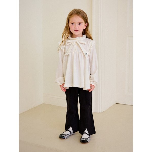 러블리리본트임부츠컷팬츠