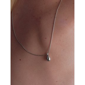 Teardrop Pendant Necklace - Silver Pendant