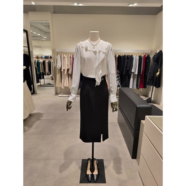 [파주점] 세트 프릴 블라우스 + 메탈 장식 H라인 스커트 JR3A0BL173,JS4B0SK331