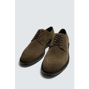 스플릿 스웨이드 레이스업 더비화 / 2473/720/131 TAUPE GREY
