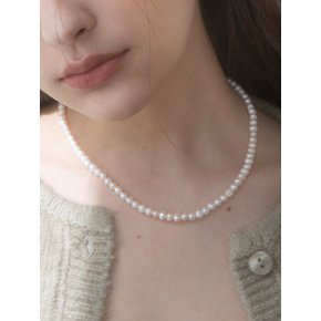 natural pearl necklace