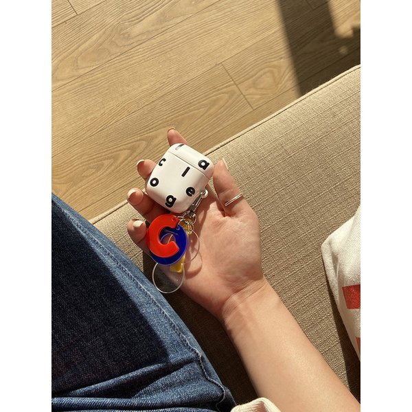 Logo Alphabet Airpods Case (White)