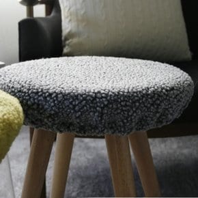 dada stool cover