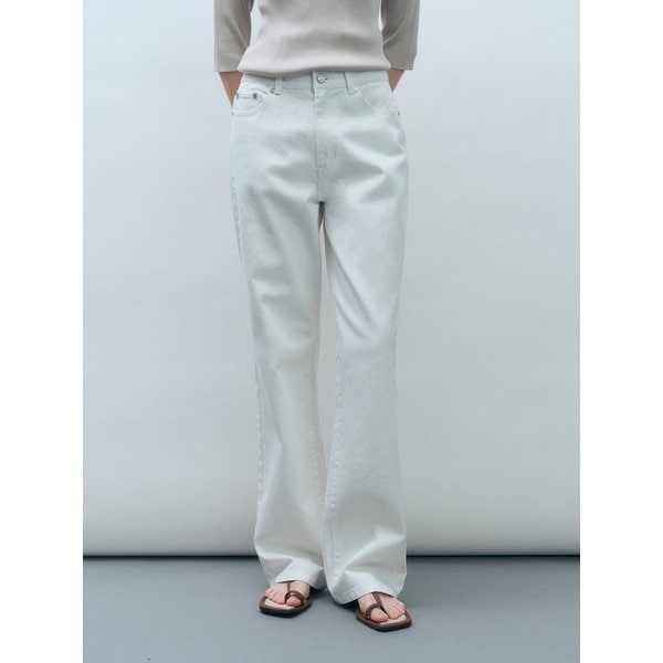 화이트 데님 스트레이트 팬츠 MDPT054WHITE