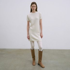 / Round Neck Knit Dress