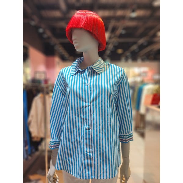 [부산점] 웨이브 스트라이프 블라우스 BABL57431BL