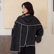 [인플루언서 착장] 스티치 자수 포인트 머플러 핸드메이드 코트 OW4WHA75