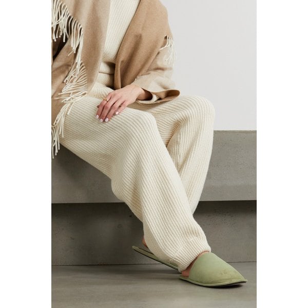 라이트 그린 스웨이드 슬리퍼 560971904494960